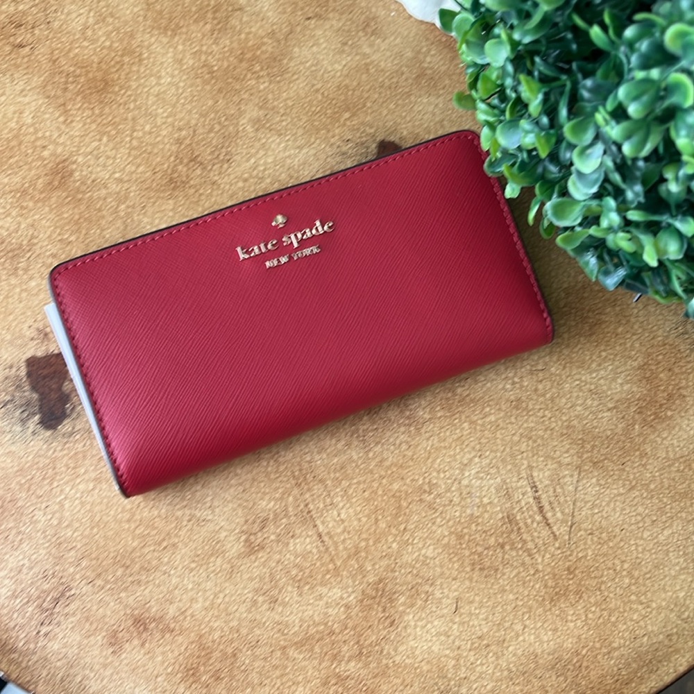 Kate Spade Madison Large Slim Bifold Wallet